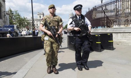 Tri osobe ubijene u napadu nožem u Engleskoj, napadač uhapšen