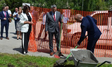 Poljoprivredna i medicinska škola u Brčkom dobit će sportsku dvoranu