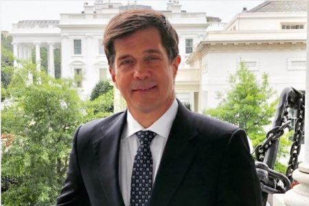 Ambasador Nelson: Ne treba uzimati opremu kineskih kompanija