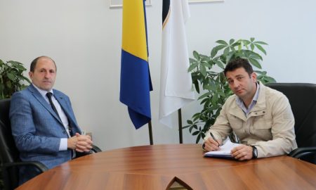 Nenadić i Kafedžić razgovarali o kontroli diploma i javnim nabavkama