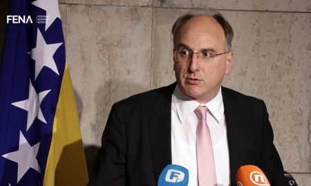 Nastavlja se prepucavanje: Zastupnik Arnaut opet prozvao ministricu Turković