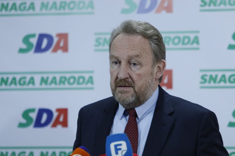 Izetbegović opet iznevjerio Krajinu