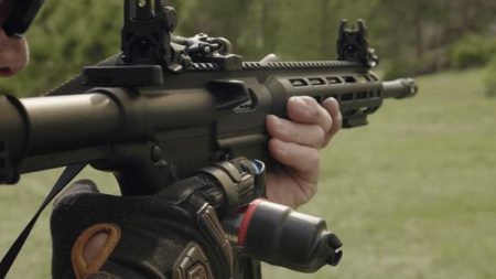 Tuča ispred kafića u Prnjavoru, korištena i automatska puška