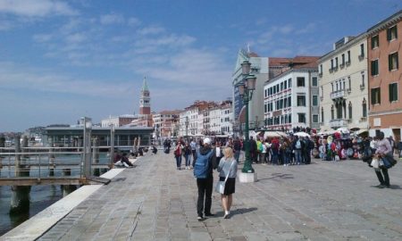 Turisti nakon pandemije pohrlili u Veneciju