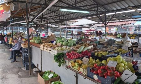 Na brčanskoj Zelenoj tržnici slaba posjećenost i prodaja