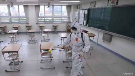 Deset odjeljenja Brčanske Gimnazije danas se nije pojavilo u školi (210 učenika)