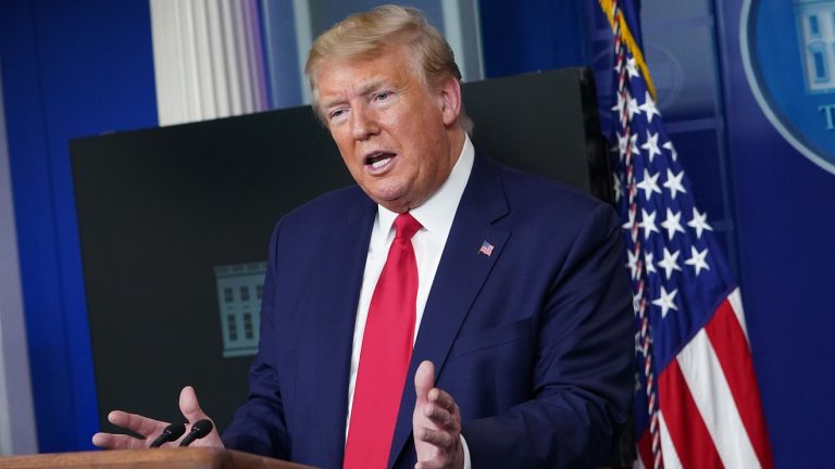 Trump glasao na predsjedničkim izborima Trump glasao na predsjedničkim izborima