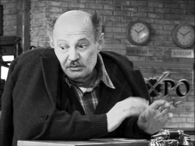 Preminuo legendarni glumac Mustafa Nadarević Preminuo legendarni glumac Mustafa Nadarević