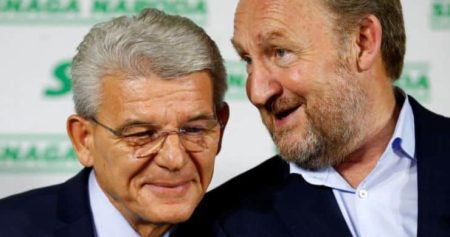 Izetbegović: Građani, ne dozvolite mladima da pregovaraju o važnim temama, trebaju se pitati ljudi od 60-70 godina