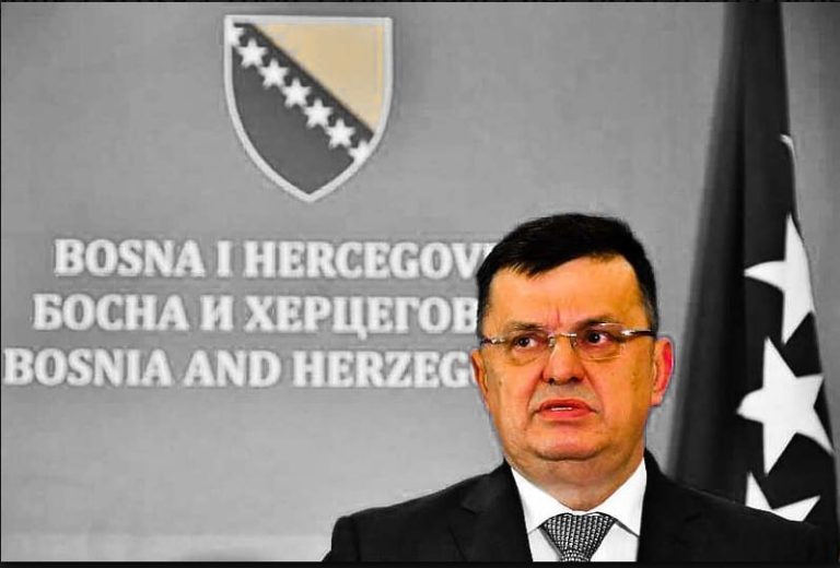 Da li je Republika Srpska zbog zaduživanja već pristala na prijenos nadležnosti na državu BiH Da li je Republika Srpska zbog zaduživanja već pristala na prijenos nadležnosti na državu BiH