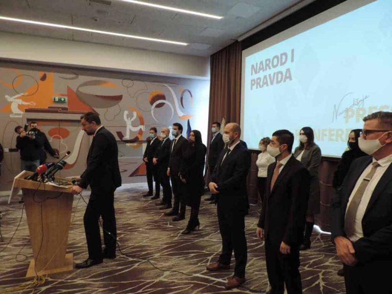 Novogodišnja press konferencija Naroda i Pravde: Dokazali smo se! Novogodišnja press konferencija Naroda i Pravde: Dokazali smo se!