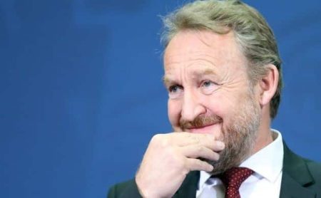 Kako se lijepljenje etiketa obilo o glavu SDA: Bakir Izetbegović postao “Yutelče” koje “pojma nema o politici”
