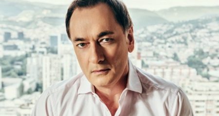 Senad Hadžifejzović imao poteškoće sa srcem, ugrađeno mu nekoliko stentova