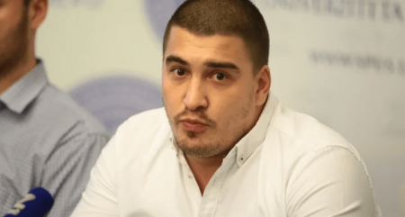 Zahiragić spomenut na stranici “Nisam tražila”: Ismijavao je moje tijelo i odjeću, savjetovali su mi da ga ignorišem jer je ranije nožem povrijedio učenika…