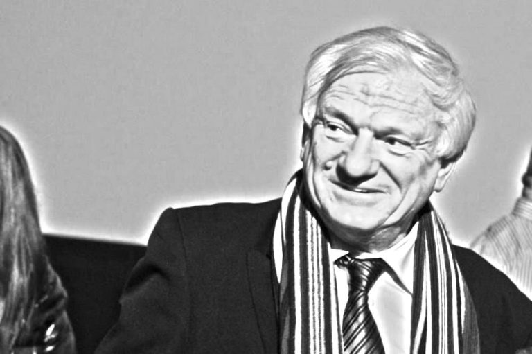 U Sarajevu preminuo Jovan Divjak, general Armije Bosne i Hercegovine U Sarajevu preminuo Jovan Divjak, general Armije Bosne i Hercegovine