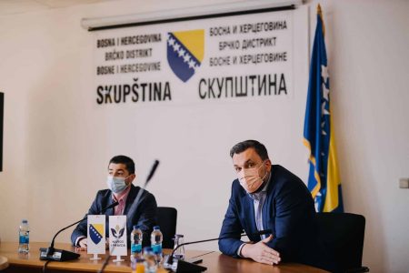 NAROD I PRAVDA: Zahtjevao je od Vlade Brčko distrikta BiH da svi lijekovi za oboljele od COVID-19 budu besplatni!