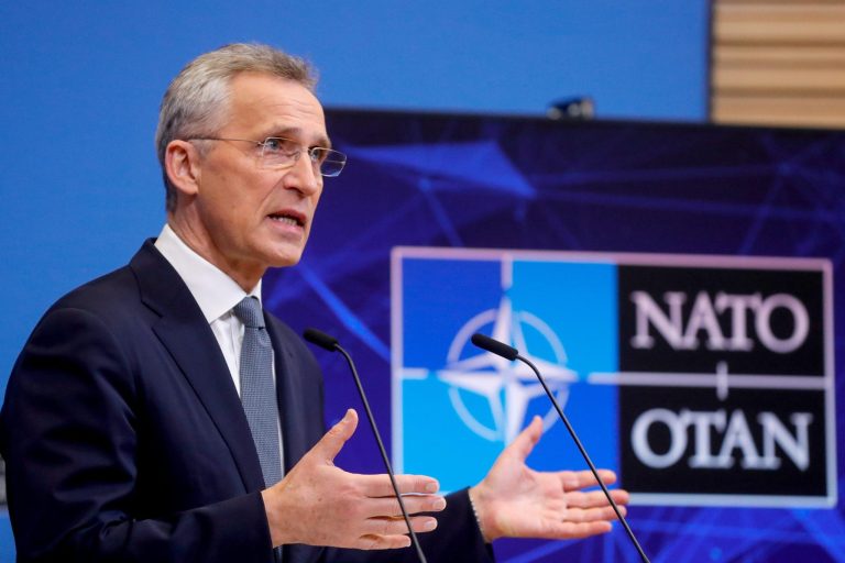 Stoltenberg: NATO će nastaviti s podrškom i BiH kojoj prijeti Rusija Stoltenberg: NATO će nastaviti s podrškom i BiH kojoj prijeti Rusija