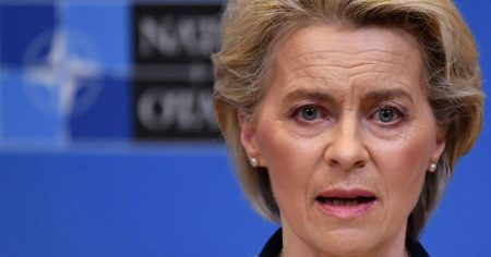 Putinova Rusija isključena iz Swifta: ‘Putin je upravo uništio budućnost svoje zemlje‘