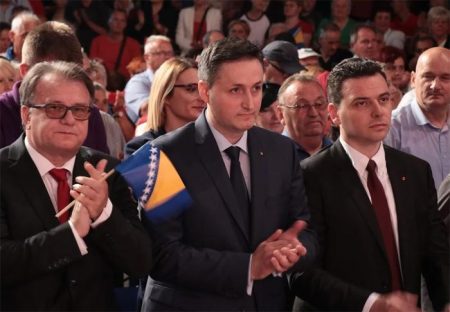 Bećirović: Ustupcima HDZ-u neće se zaustaviti njihovo savezništvo s SNSD-om