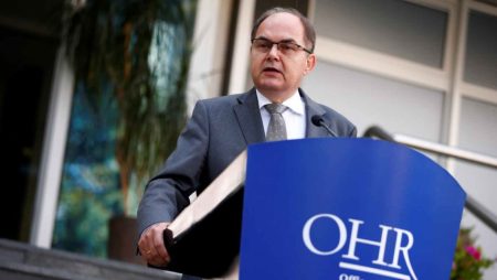 Šmit poručio bh. građanima: Možete mirno spavati jer međunarodna zajednica neće ostaviti na cjedilu BiH