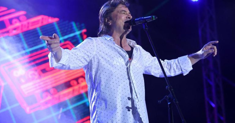 Udruga branitelja podnijela kaznenu prijavu protiv organizatora koncerta Bijelog dugmeta u Splitu: ‘Promovirali su propalu tvorevinu!’ Udruga branitelja podnijela kaznenu prijavu protiv organizatora koncerta Bijelog dugmeta u Splitu: ‘Promovirali su propalu tvorevinu!’