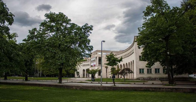 U Mostaru izložba fotografija Zorana Filipovića