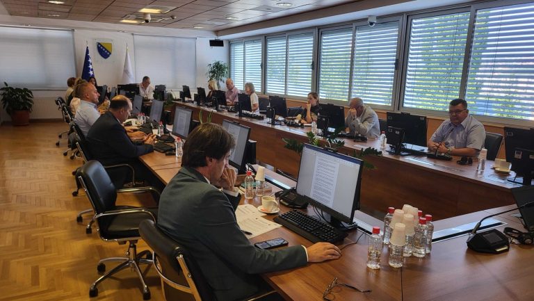 VSTV protiv ograničenja za izbor članova koji se nađu u tehničkom mandatu VSTV protiv ograničenja za izbor članova koji se nađu u tehničkom mandatu