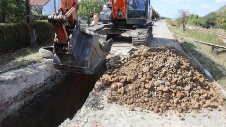 Projekat vrijedan 630.000 KM, za dva mjeseca trajno se rješava problem fekalne kanalizacije za oko 300 domaćinstava u naselju Stari Rasadnik