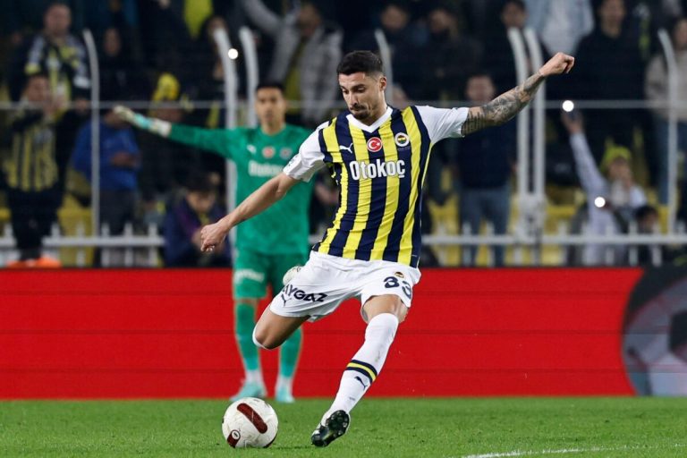 Bomba iz Srbije: Rade Krunić je novi fudbaler Crvene zvezde!