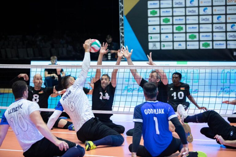 Odbojkaši saznali protivnika: Evo protiv koga igra Bosna i Hercegovina u polufinalu Paraolimpijskih igara Odbojkaši saznali protivnika: Evo protiv koga igra Bosna i Hercegovina u polufinalu Paraolimpijskih igara