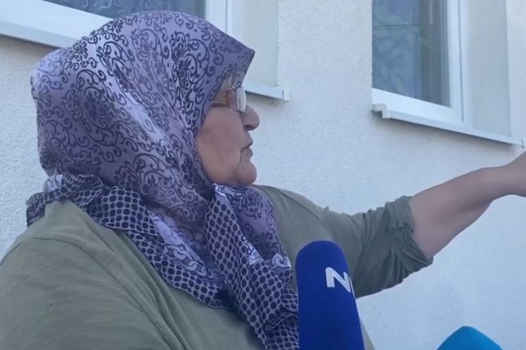 Komšinica žene koja je ubijena sinoć kod Gradačca govorila za N1: Bila sam u susjednoj kući… (VIDEO) Komšinica žene koja je ubijena sinoć kod Gradačca govorila za N1: Bila sam u susjednoj kući… (VIDEO)