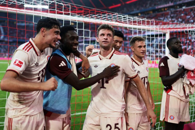 Bayern slavio, Mullerov gol za jubilej, pričat će se o penalu (VIDEO)