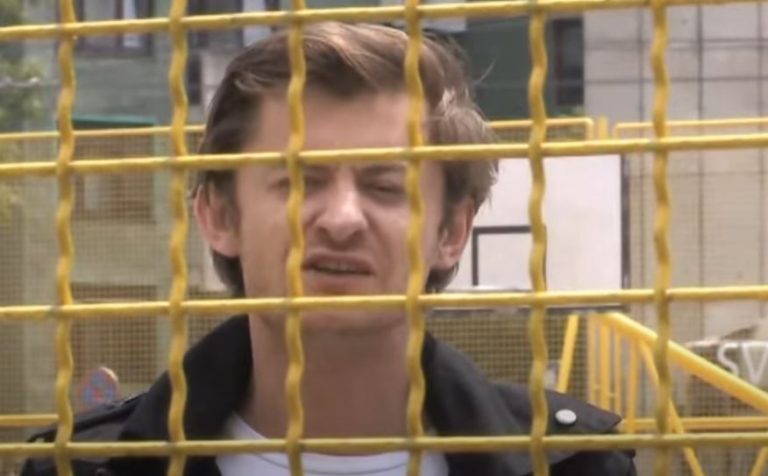 Kasumović je sarađivao i s UNICEF-om: Pričao o pravima mladih koja je i sam zanemario Kasumović je sarađivao i s UNICEF-om: Pričao o pravima mladih koja je i sam zanemario