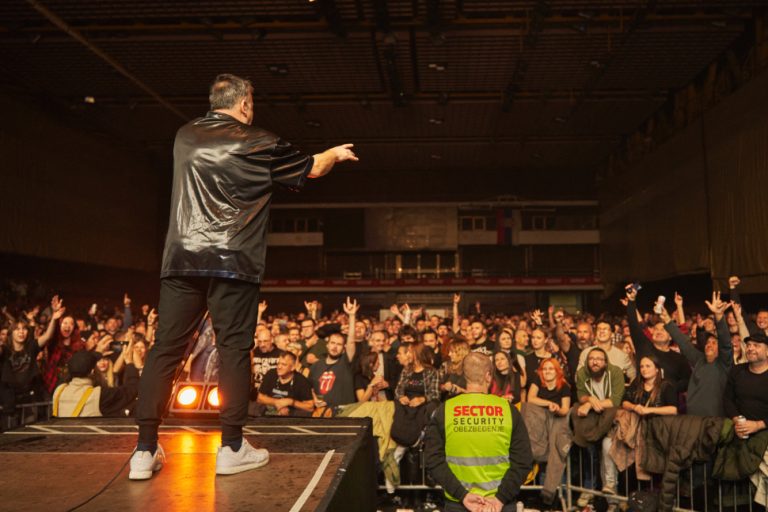 Afera koja je ozbiljno uzdrmala Jugoslaviju – Dr Nele Karajlić o čuvenom koncertu u Rijeci