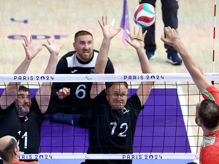 Odbojkaši BiH osvojili srebro na Paraolimpijskim igrama u Parizu | Paraolimpijske igre Odbojkaši BiH osvojili srebro na Paraolimpijskim igrama u Parizu | Paraolimpijske igre