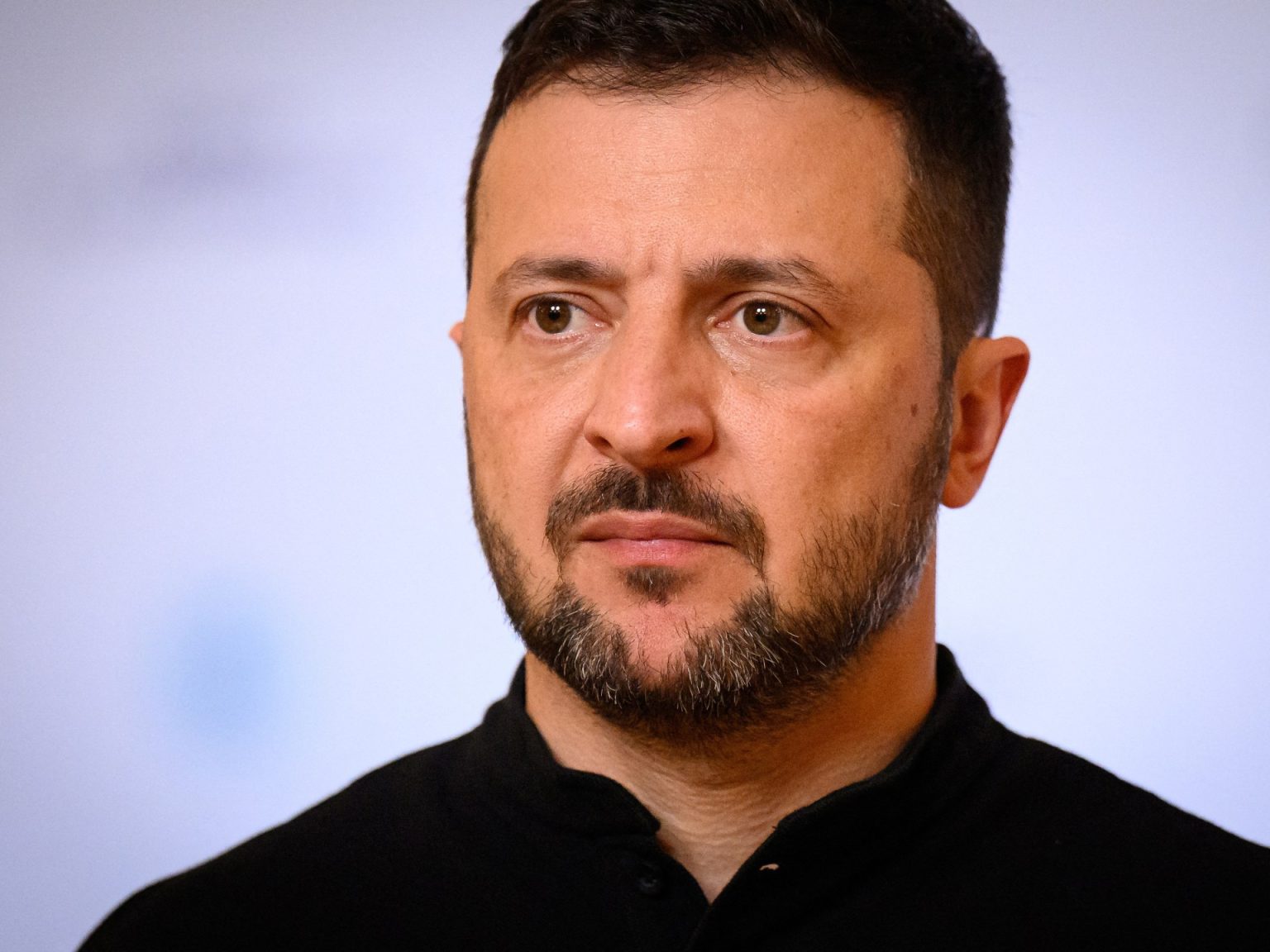 Zelenski: Prema Kursku preusmjereno 40.000 ruskih vojnika iz Ukrajine | Članice EU Vijesti