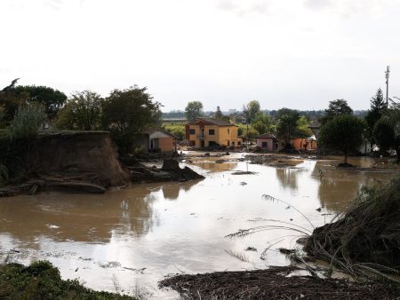 Italija proglasila vanredno stanje u dvije regije zbog poplava | Italija Vijesti