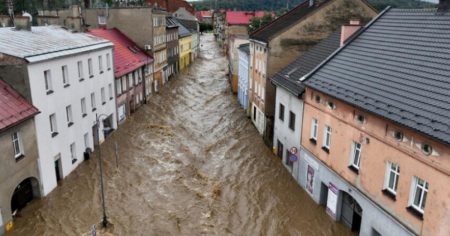 Italija proglasila izvanredno stanje u dvije regije zbog poplava