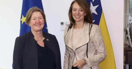 Bošnjak i Šindelkova: BiH i Češka imaju dobre bilateralne odnose u svim oblastima