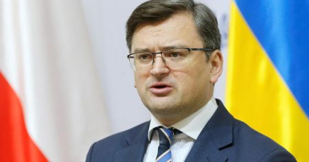 Ukrajinski šef diplomacije podnio ostavku