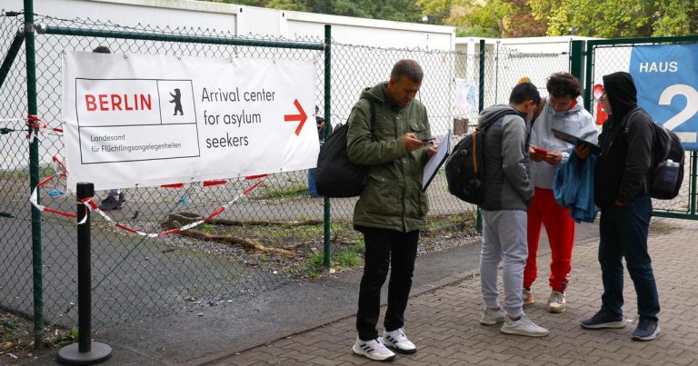 Broj izbjeglica u Njemačkoj dosegao novi vrhunac
