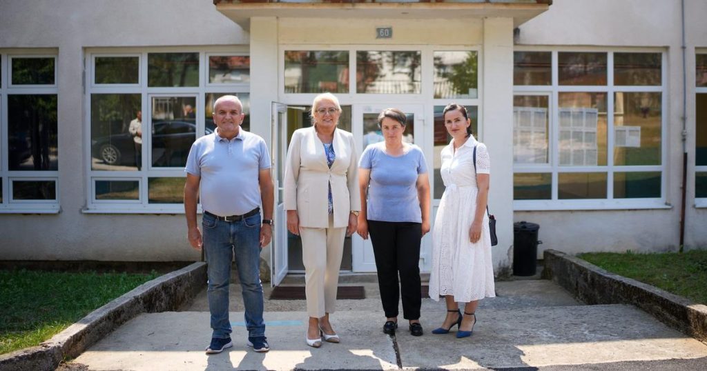 Predsjednica Bradara posjetila Uzdol uoči početka školske godine i obljetnice zločina