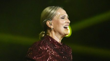 Rođendansko izdanje u tenisicama koje dostojno zamjenjuju štikle