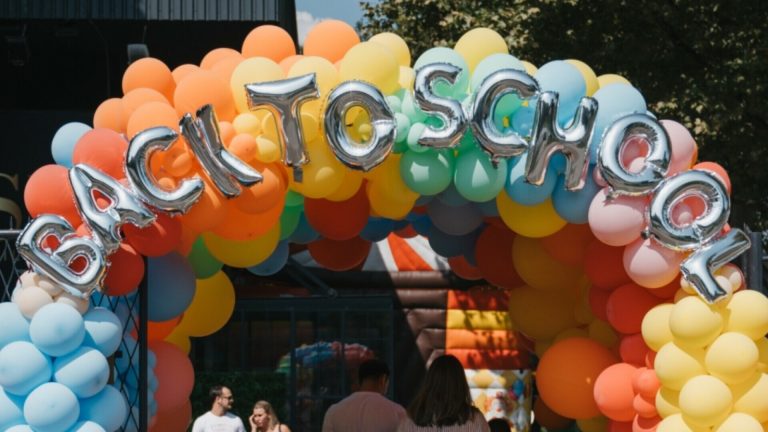 Posebna zabava za mališane spremne za veseli povratak u školu Posebna zabava za mališane spremne za veseli povratak u školu