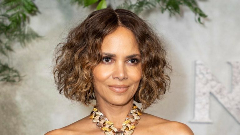 Halle Berry sjajila je u svim nijansama zlata