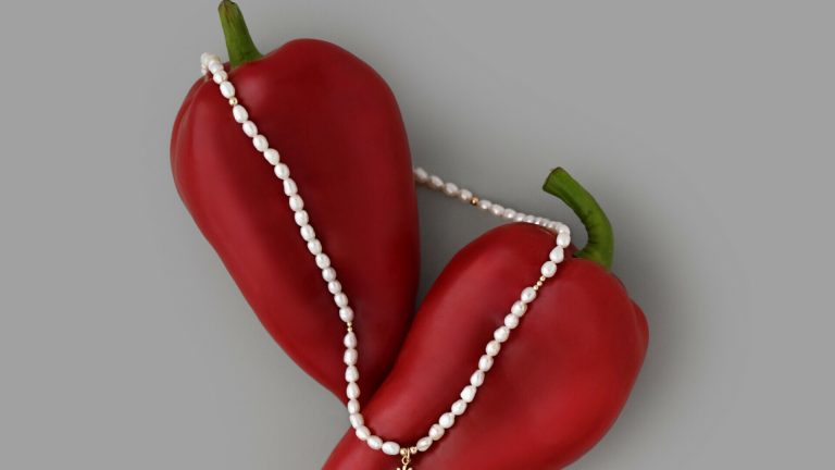 U novoj kolekciji nakita glavna je zvijezda poludragi kamen mira i ljubavi U novoj kolekciji nakita glavna je zvijezda poludragi kamen mira i ljubavi