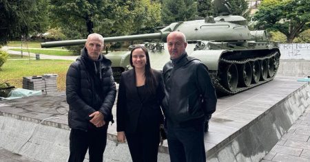 Ništa od kanalizacije i cestogradnje u kampanji za lokalne izbore, dominiraju dronovi, optužbe, strah