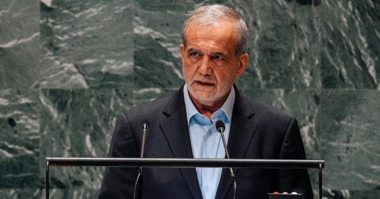 Iranski predsjednik: Teheran spreman sa svjetskim silama riješiti nuklearni zastoj Iranski predsjednik: Teheran spreman sa svjetskim silama riješiti nuklearni zastoj