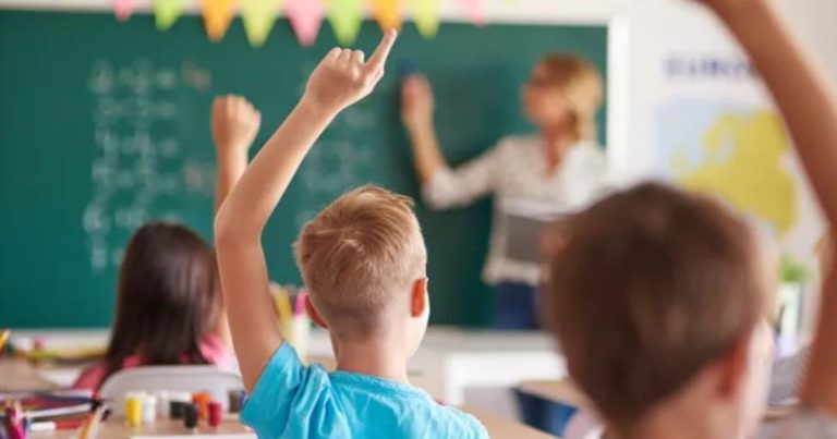 Sutra počinje nova školska godina u ZDŽ-u, u prve razrede upisano više i osnovaca i srednjoškolaca