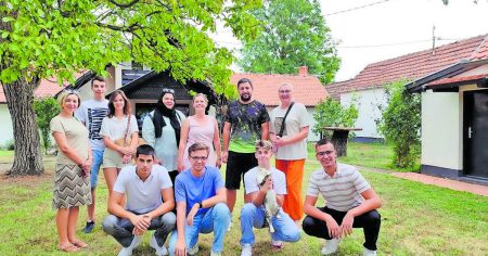 Mladi nastavljaju djelo posavskog velikana, stižu novi filmski uraci